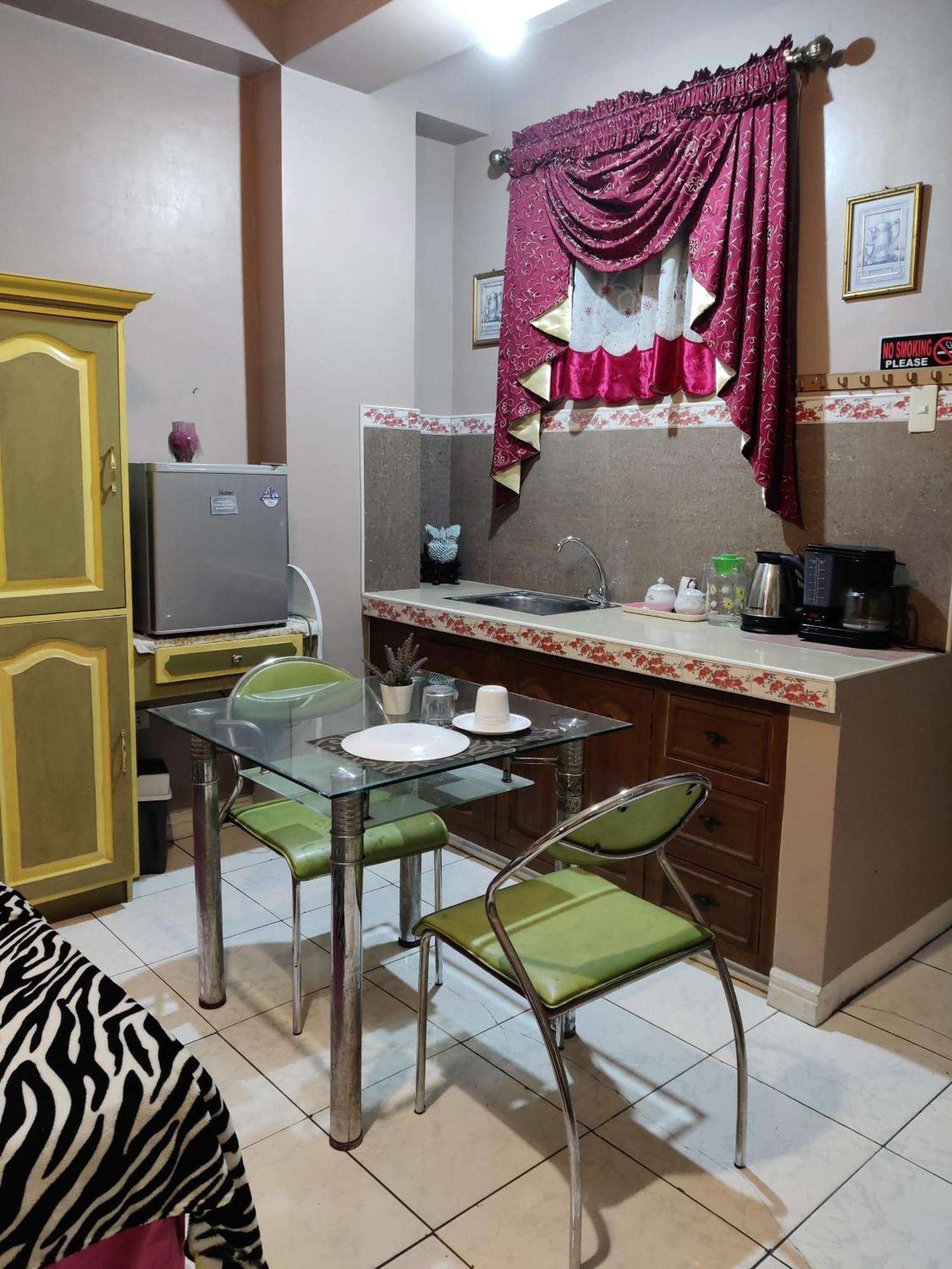 Center Parkway Pension House กาลิโบ ภายนอก รูปภาพ