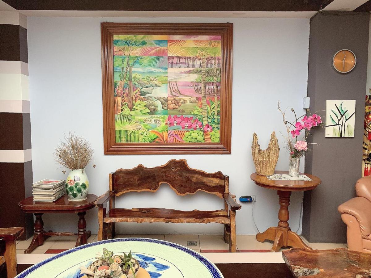 Center Parkway Pension House กาลิโบ ภายนอก รูปภาพ
